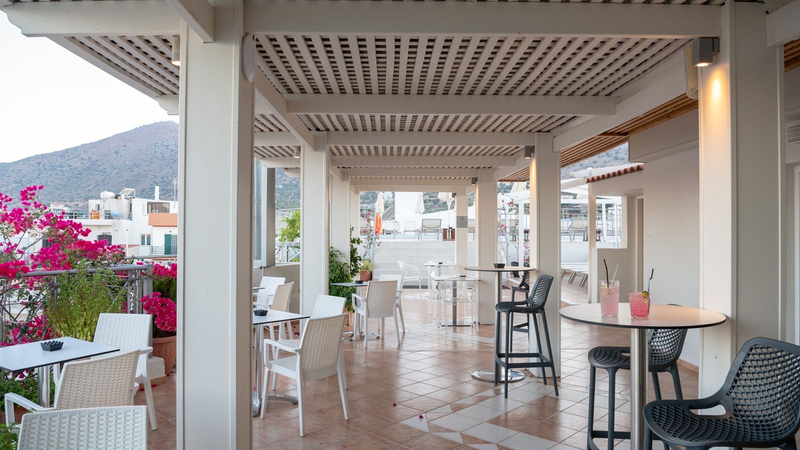 bars-sky-cocktail-bar