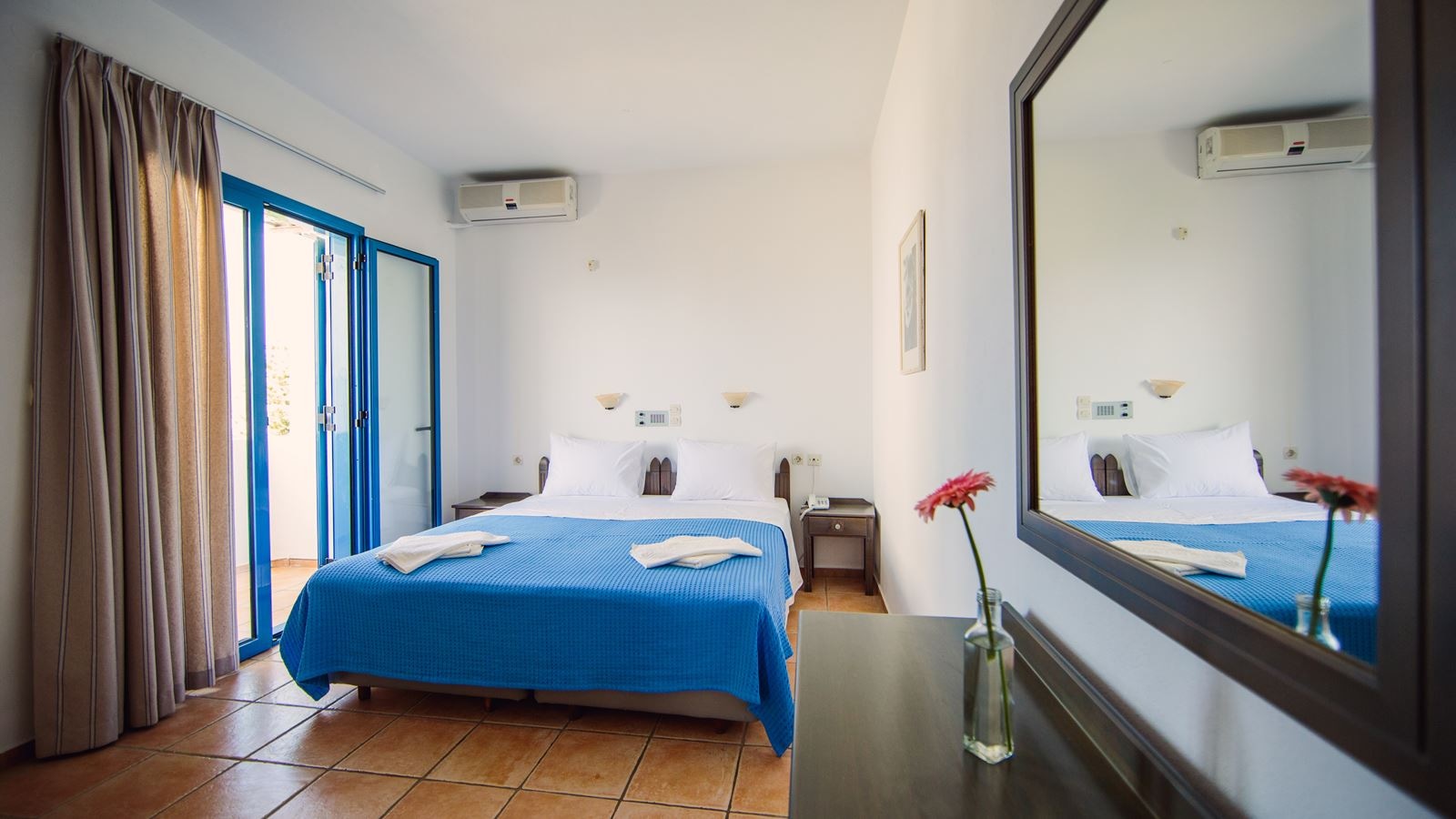 rooms-apartment-one-bedroom