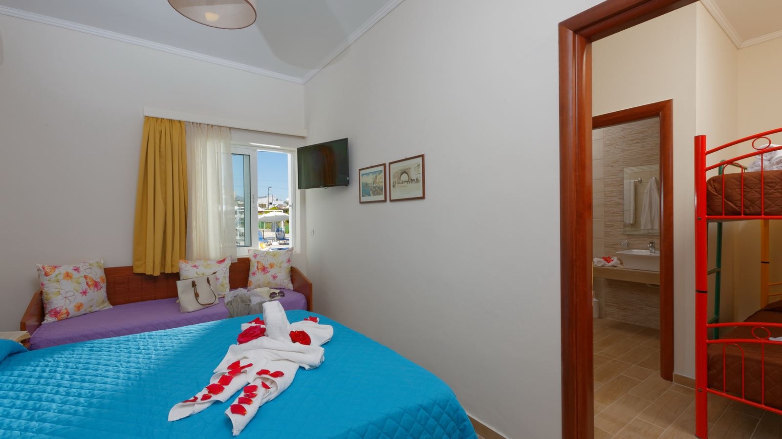 rooms-superior-family