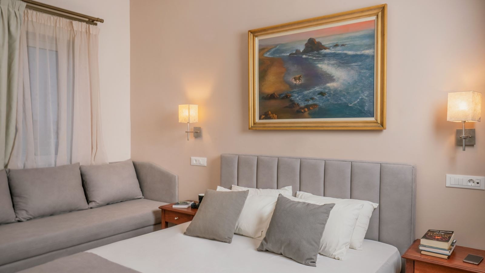 rooms-family-with-living-room