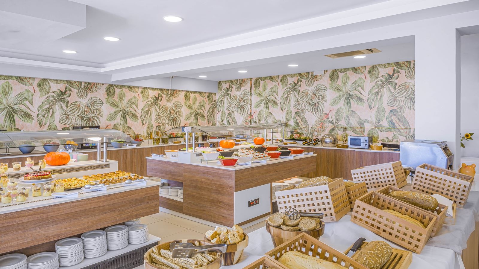 restaurants-main-restaurant