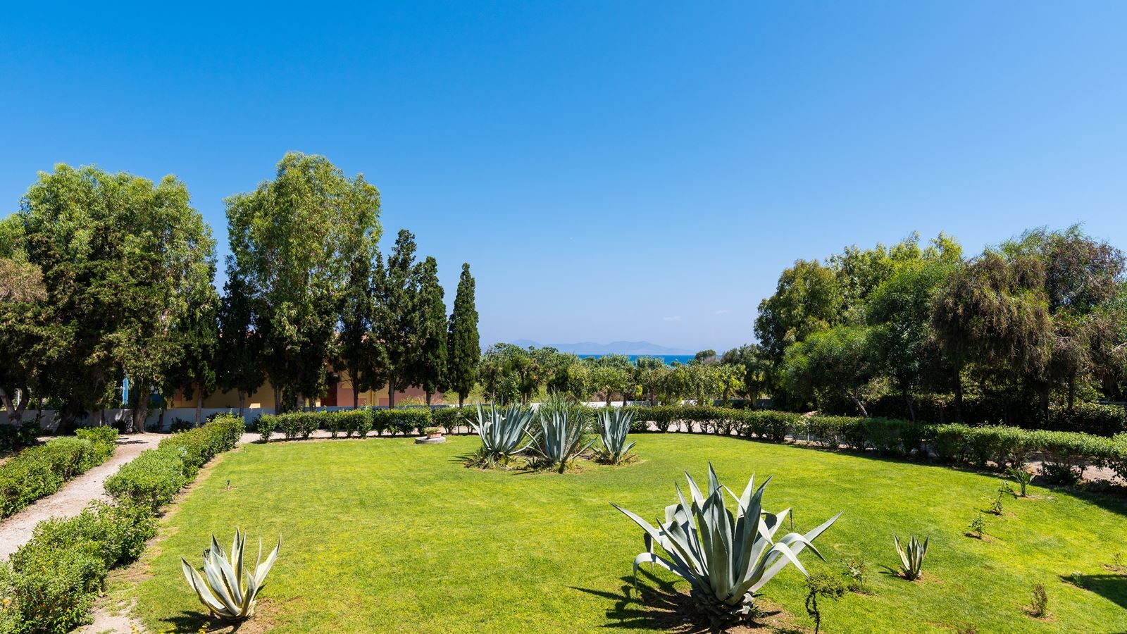 rooms-double-standard