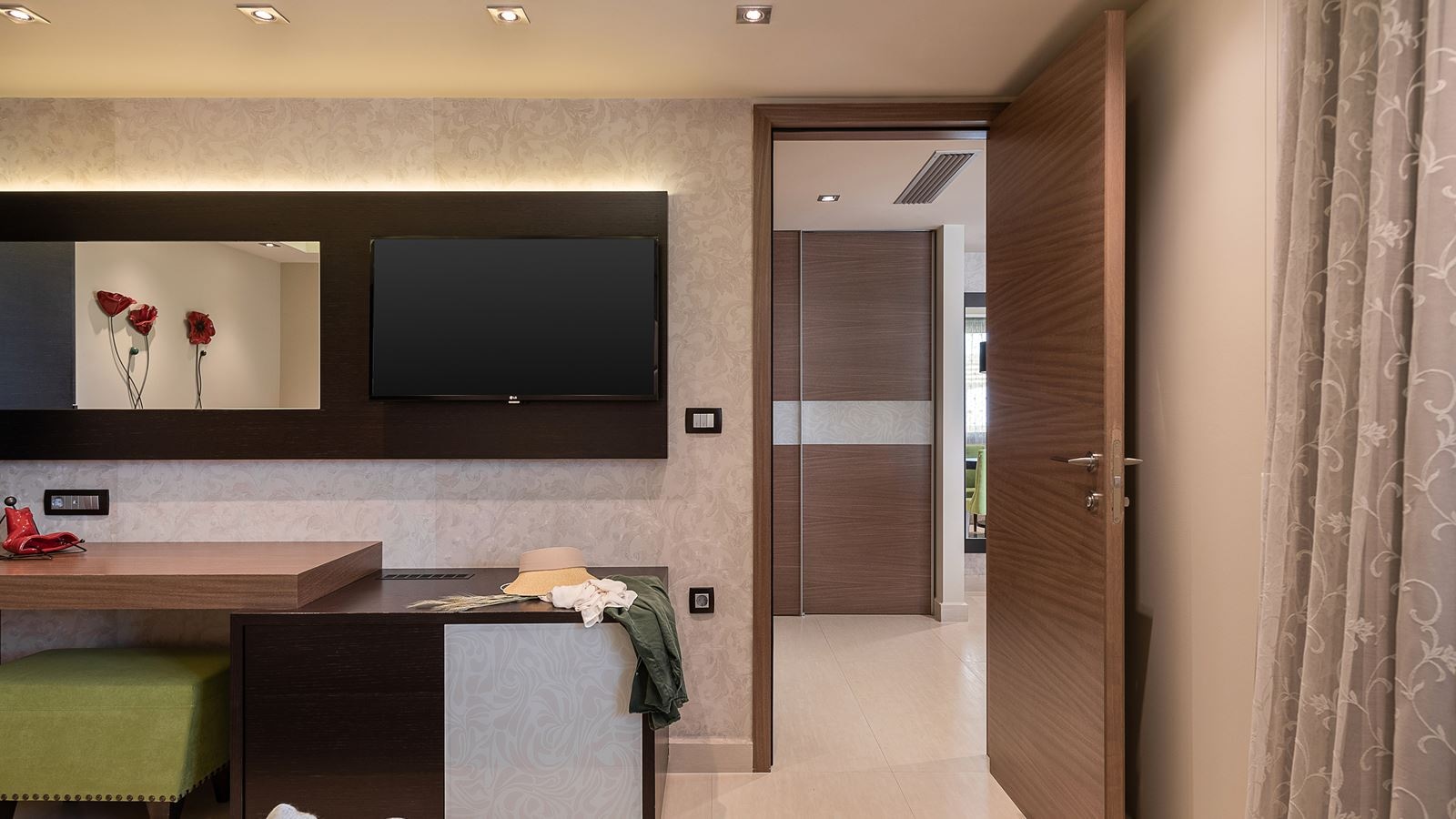 rooms-luxury-execuruve-suite-sea-view