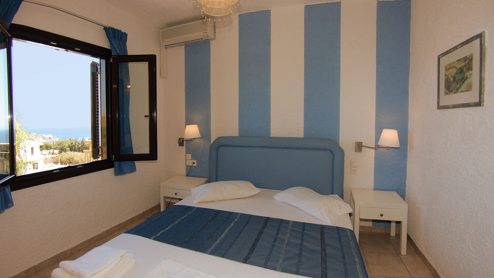 rooms-2-bedrooms-apartment