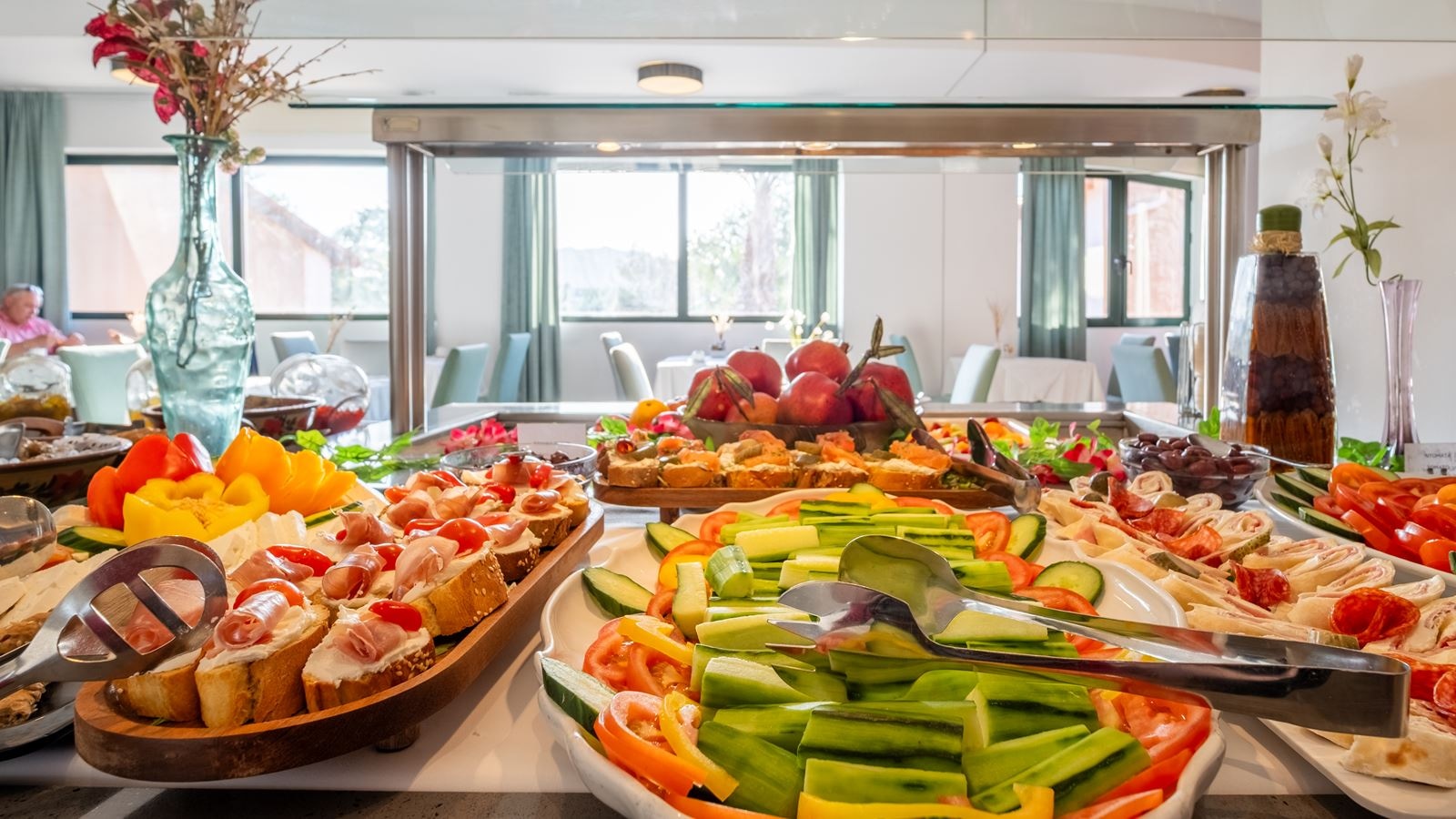 restaurants-restaurants