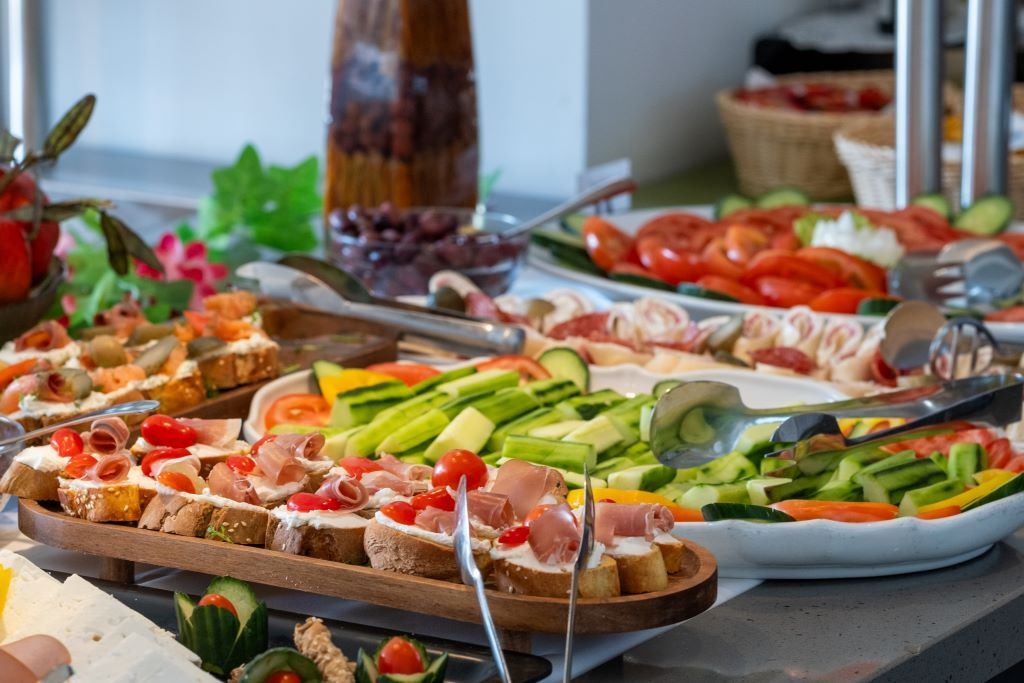 restaurants-restaurants