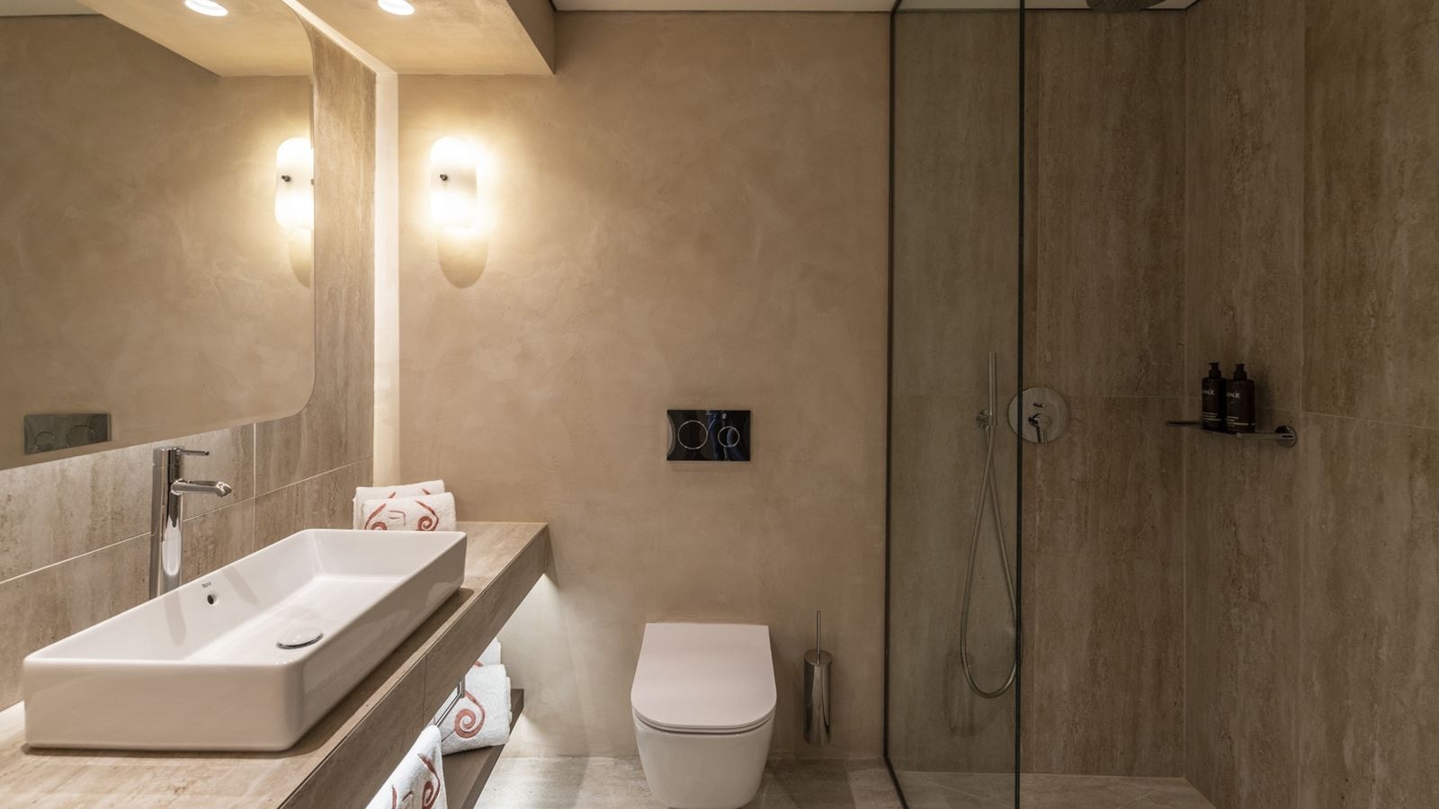 rooms-superior-triple-sliding-door-sea-view