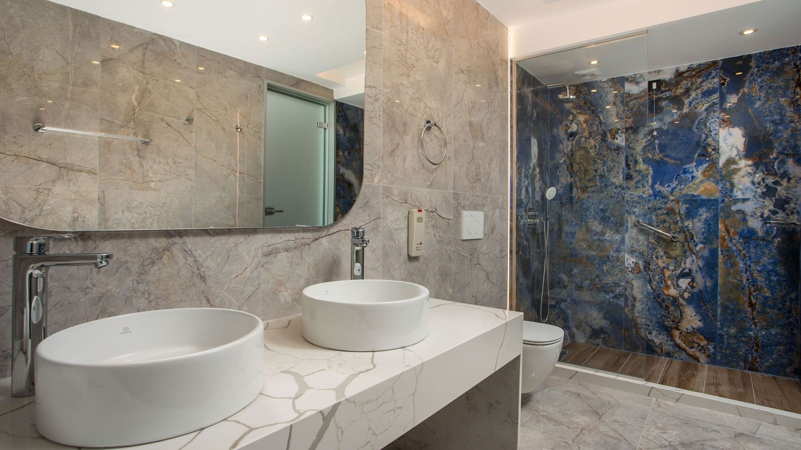 rooms-executive-suite-sea-view-with-private-pool