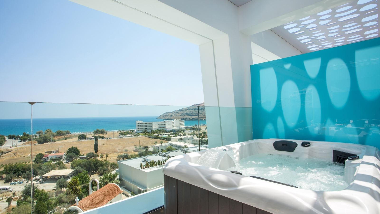 rooms-executive-suite-sea-view-upper-floor