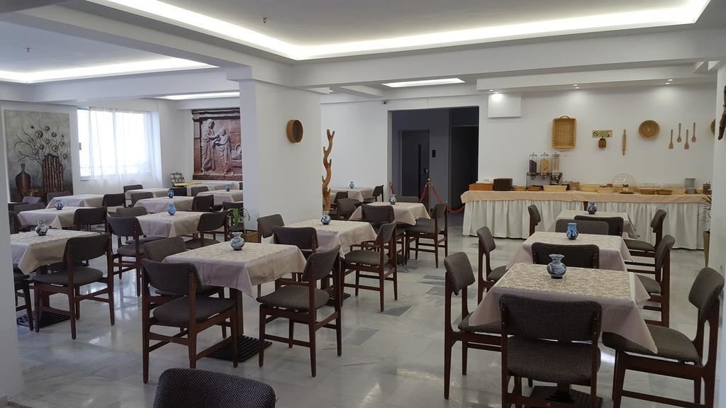 restaurants-breakfast-room