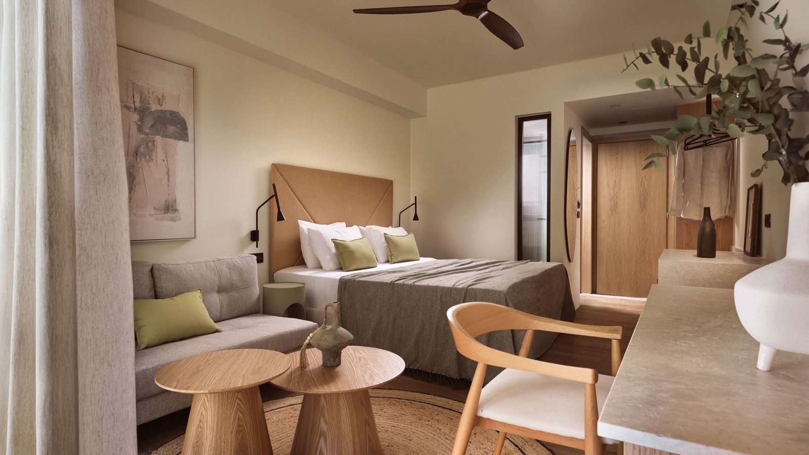 rooms-deluxe-room