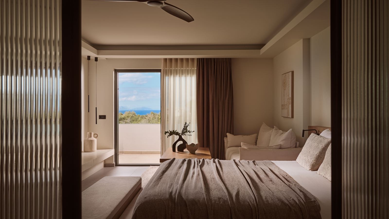 rooms-superior-family-suite
