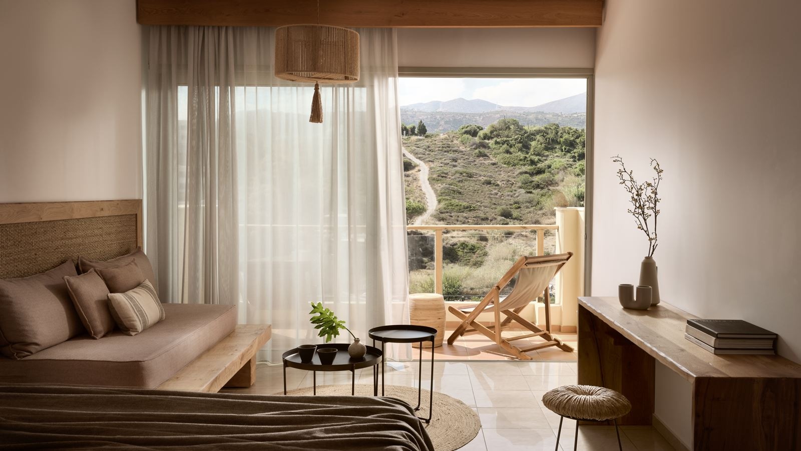 rooms-prime-room-land-view