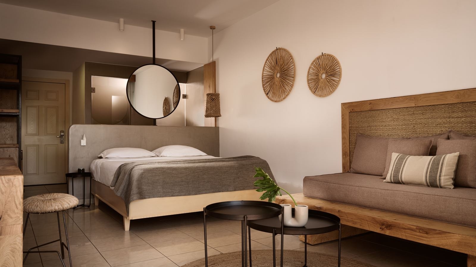 rooms-prime-room-land-view