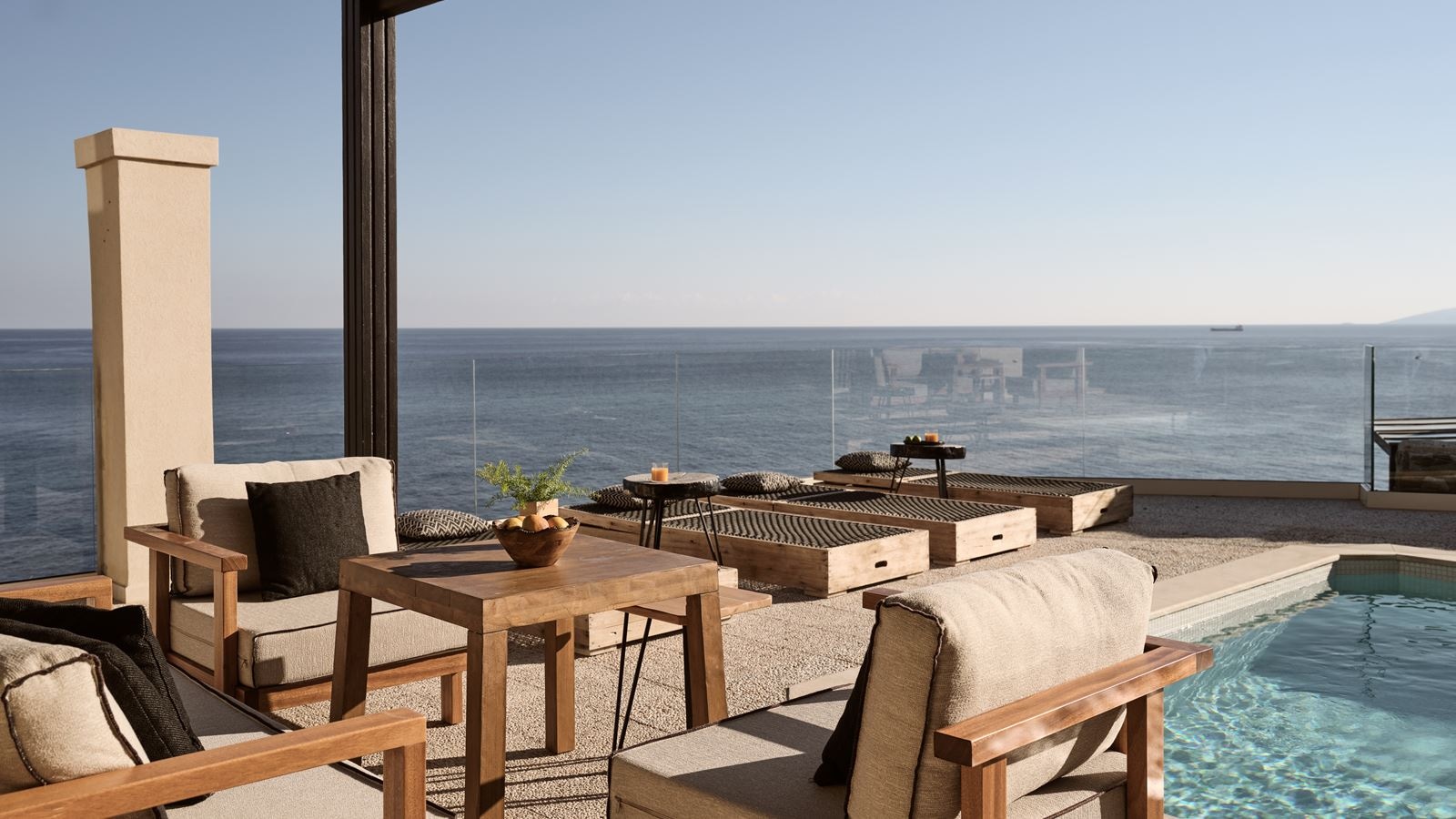 rooms-summer-suite-sea-view-private-pool