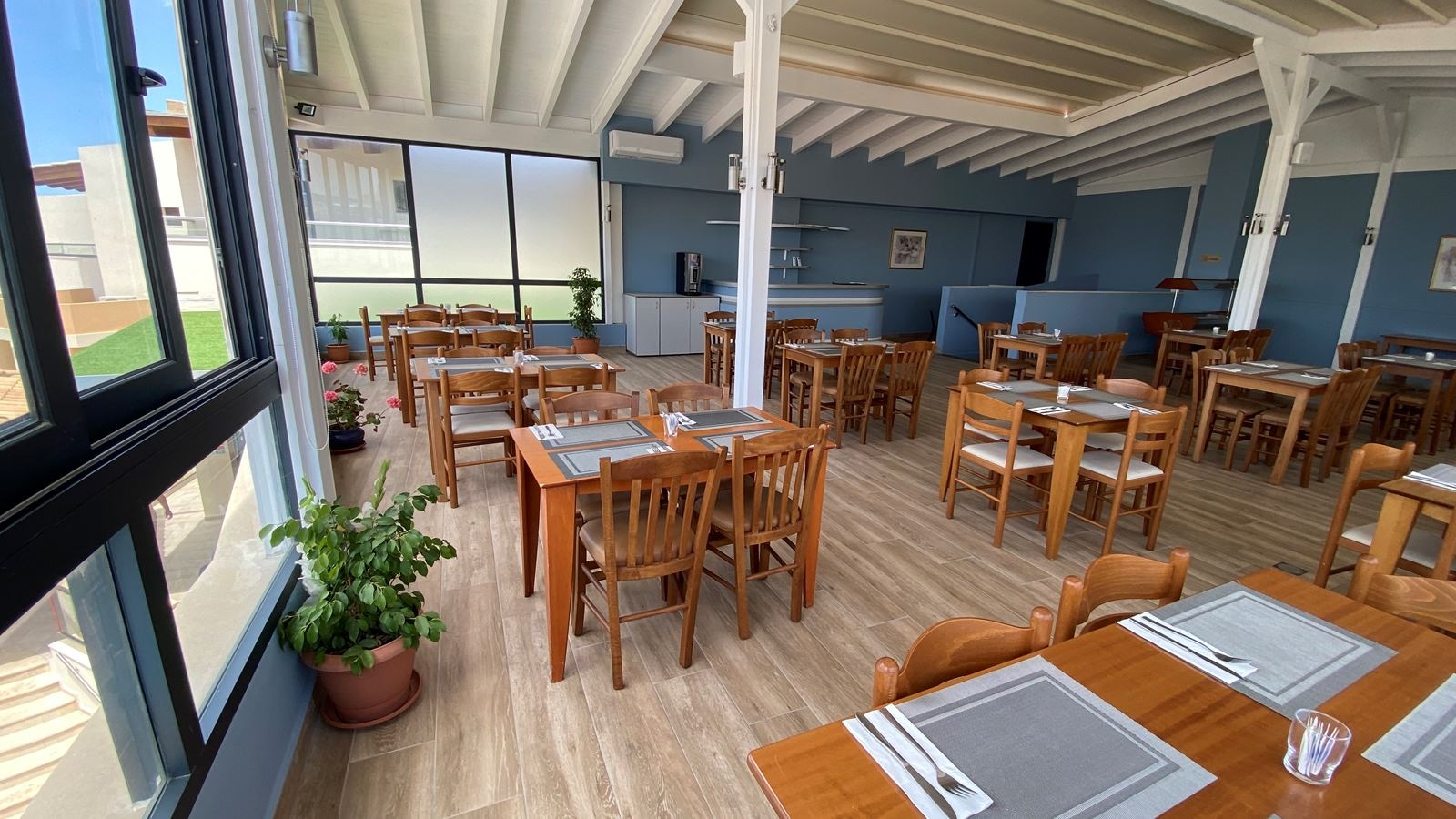 restaurants-restaurants