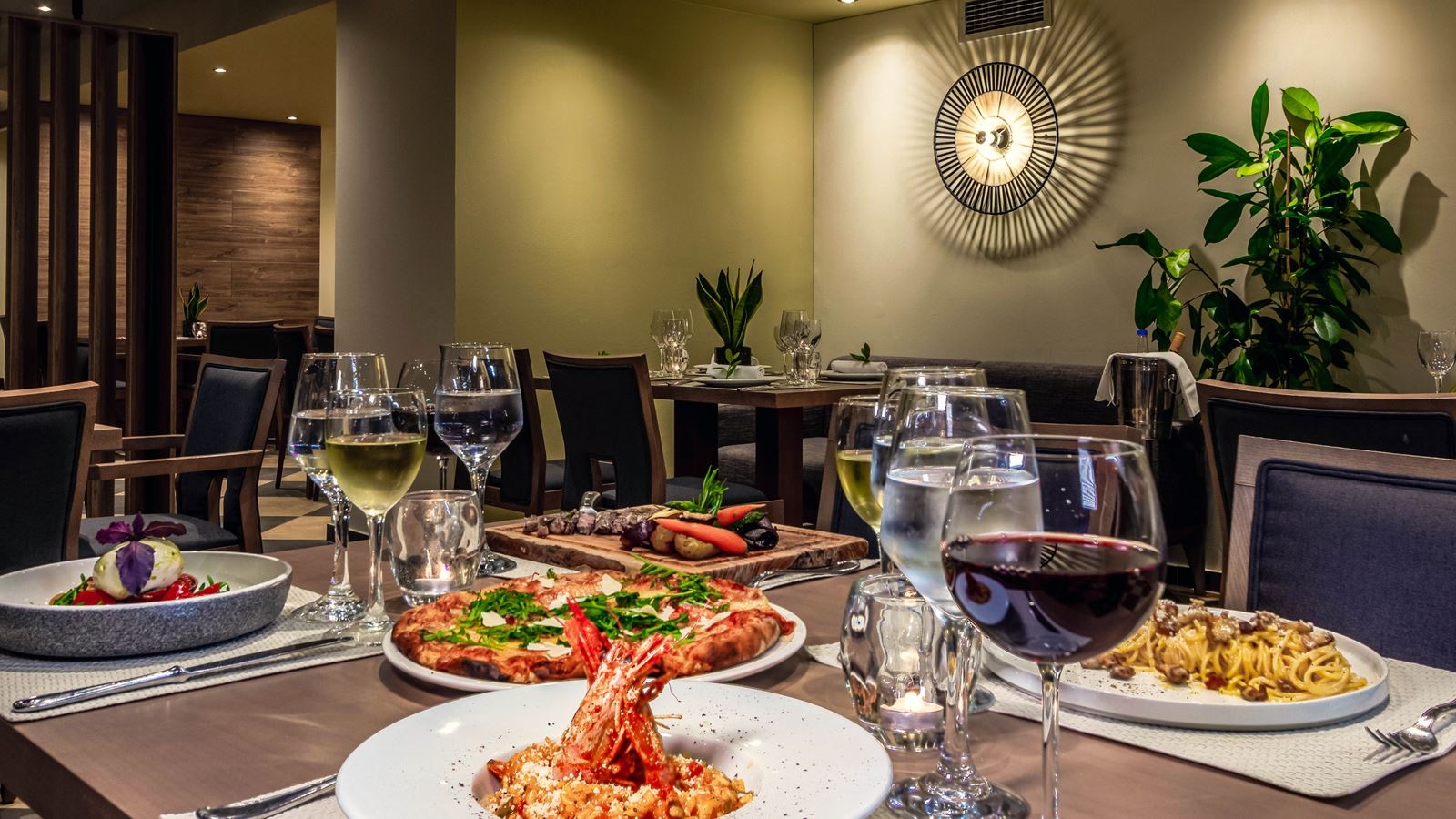 restaurants-elia-fish-restaurant