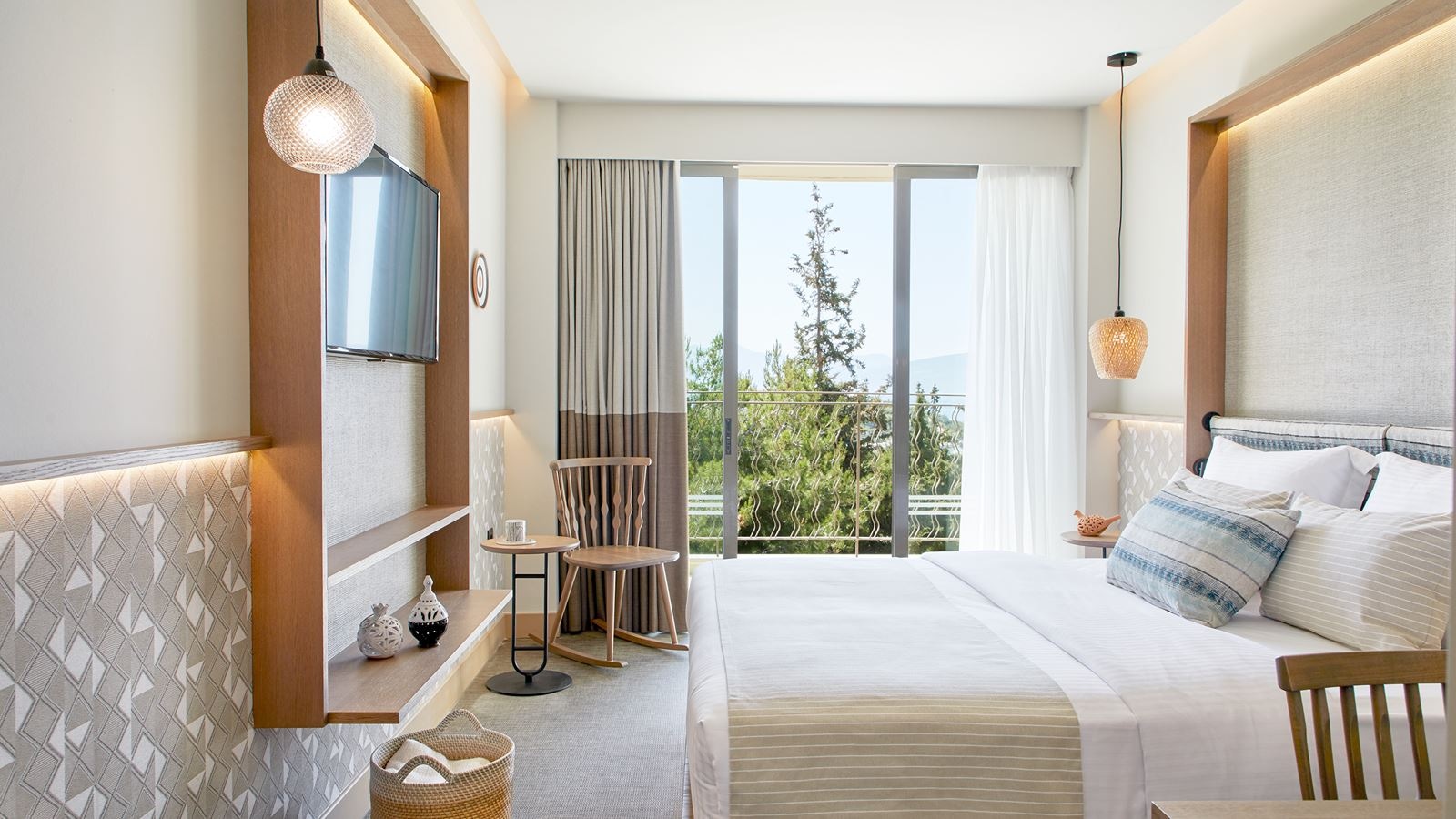 rooms-deluxe-single-room