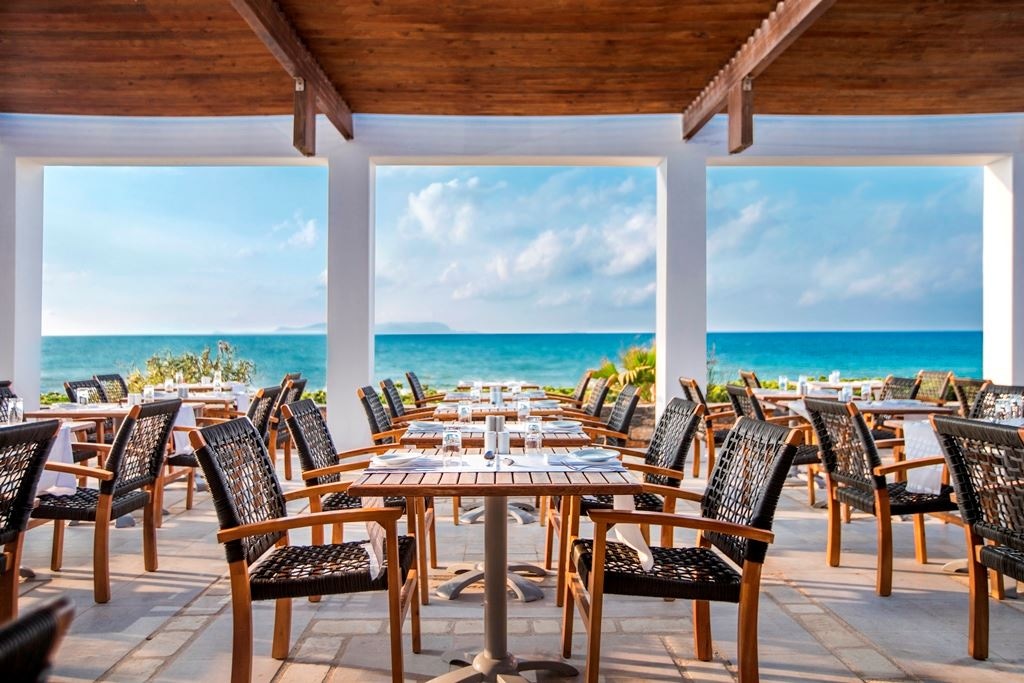 restaurants-main-building