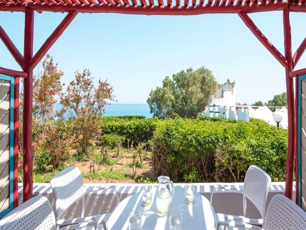 rooms-family-apartment-sea-view