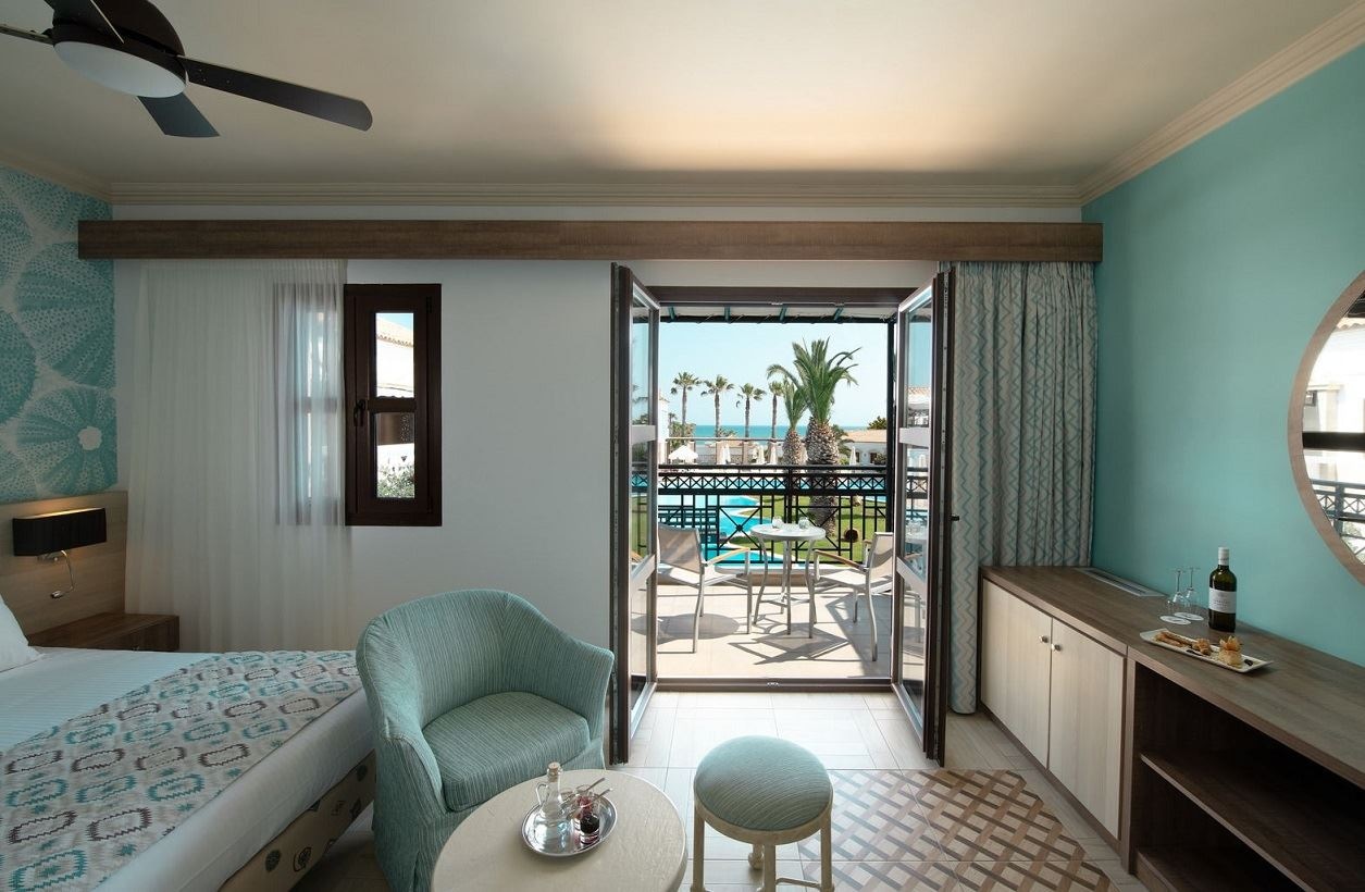 rooms-superior-bungalow-sea-view