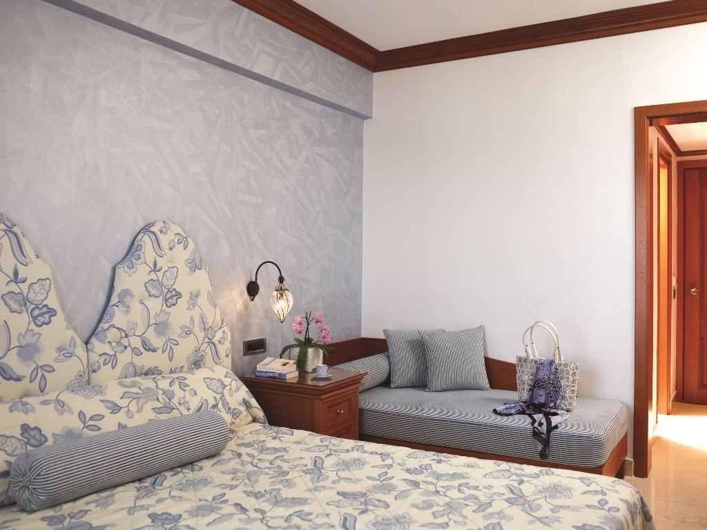 rooms-room-double-inland-view