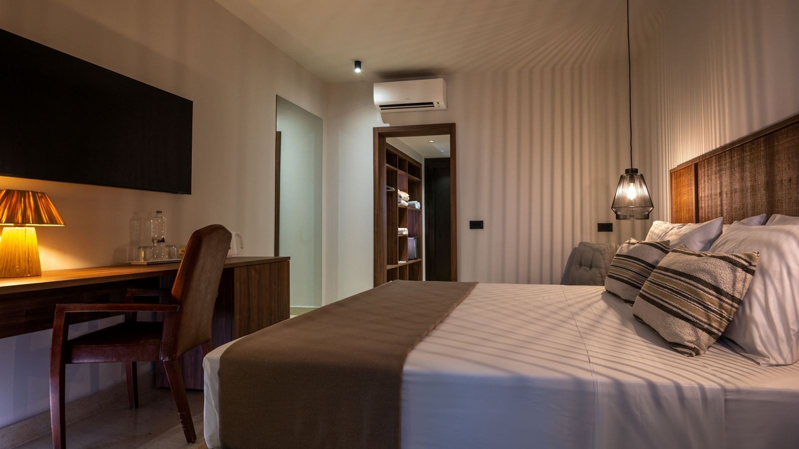 rooms-bungalow-standard