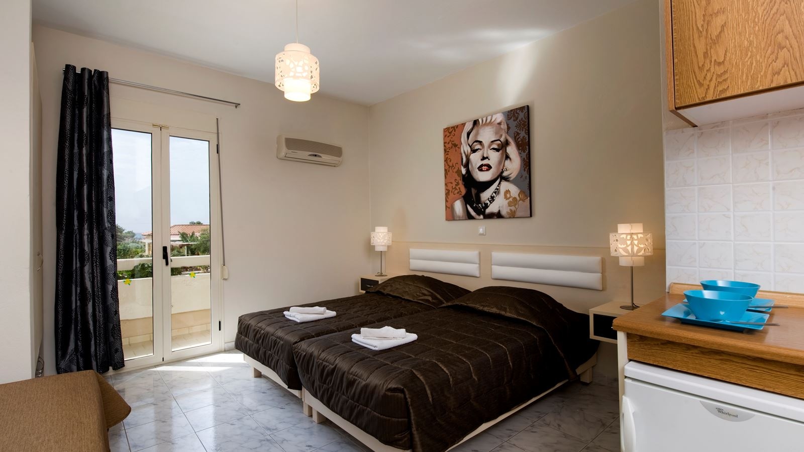 rooms-studio-standard