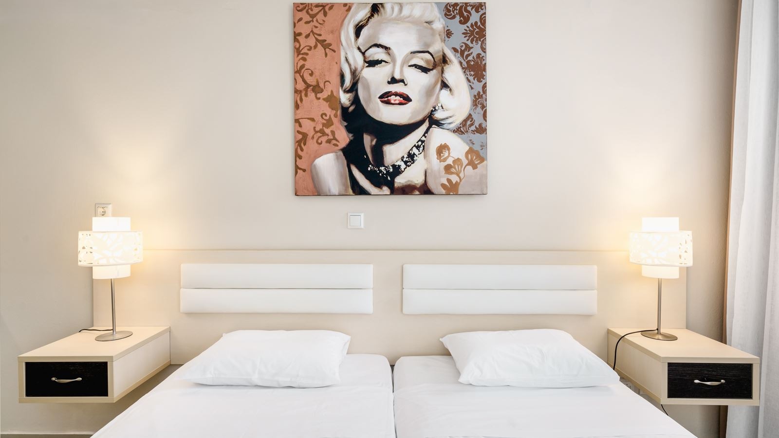 rooms-comfort-doubletwin-with-balcony