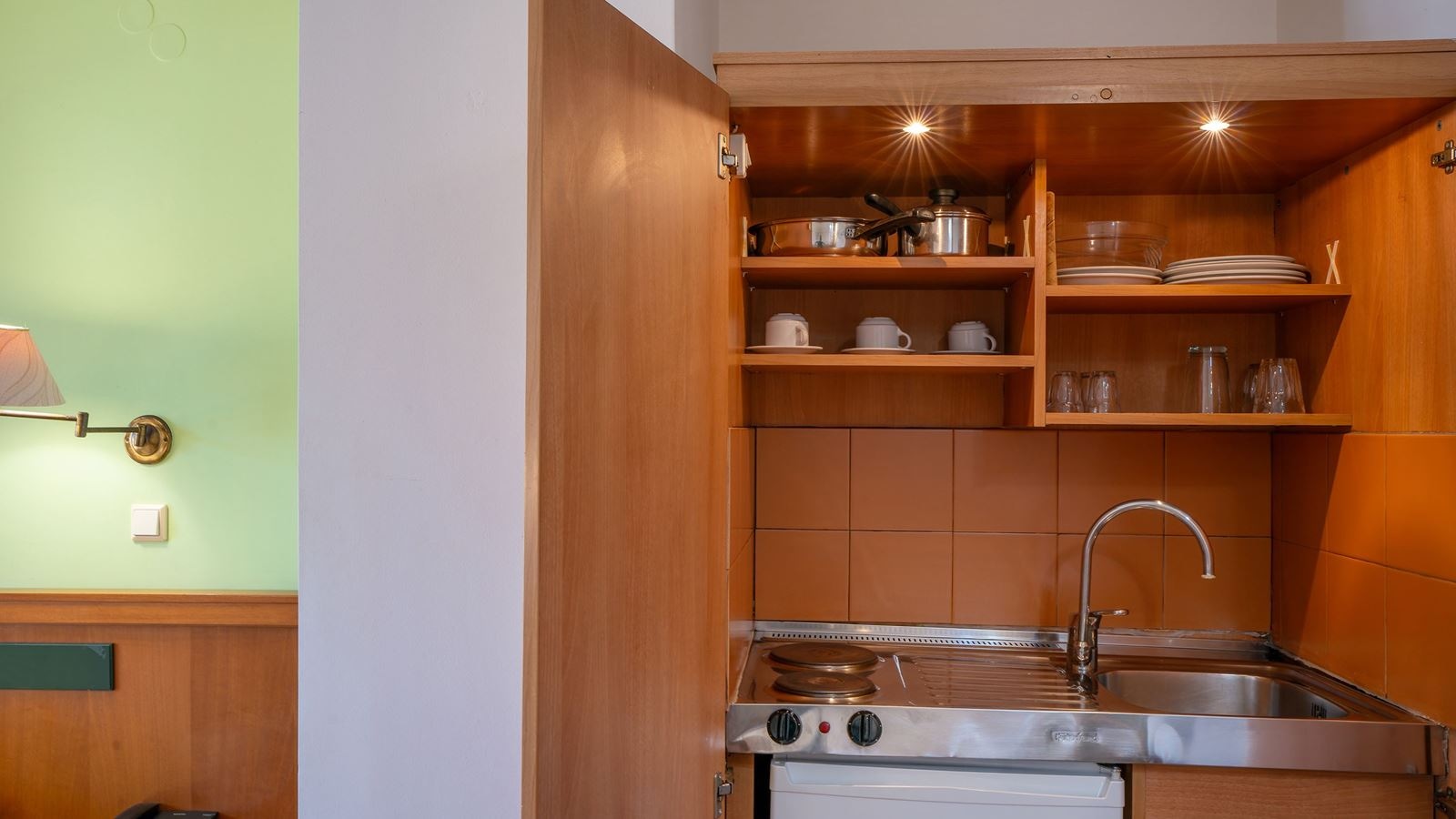 rooms-studio-double-side-sea-view-balcony-or-terrece