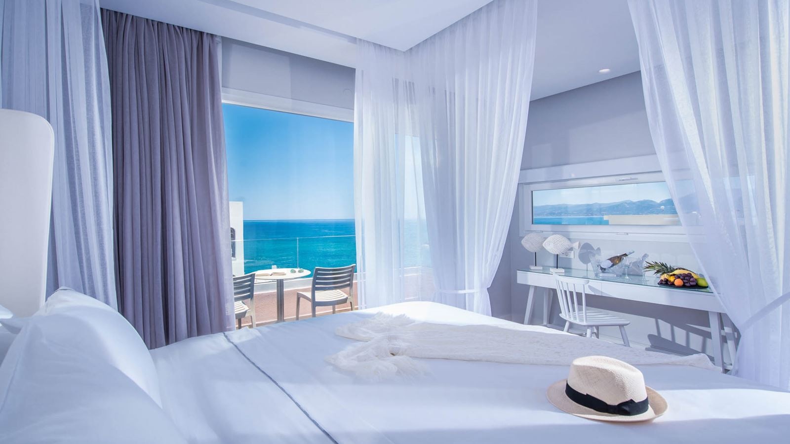 rooms-honeymoon-suite