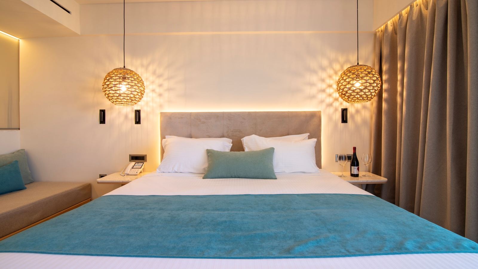 rooms-executive-room-sea-view