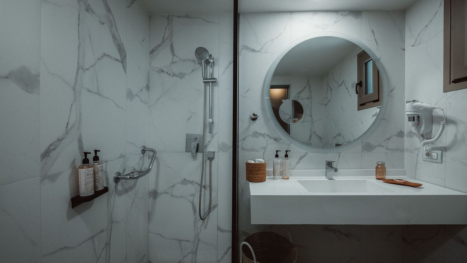 rooms-suite-junior-garden-view