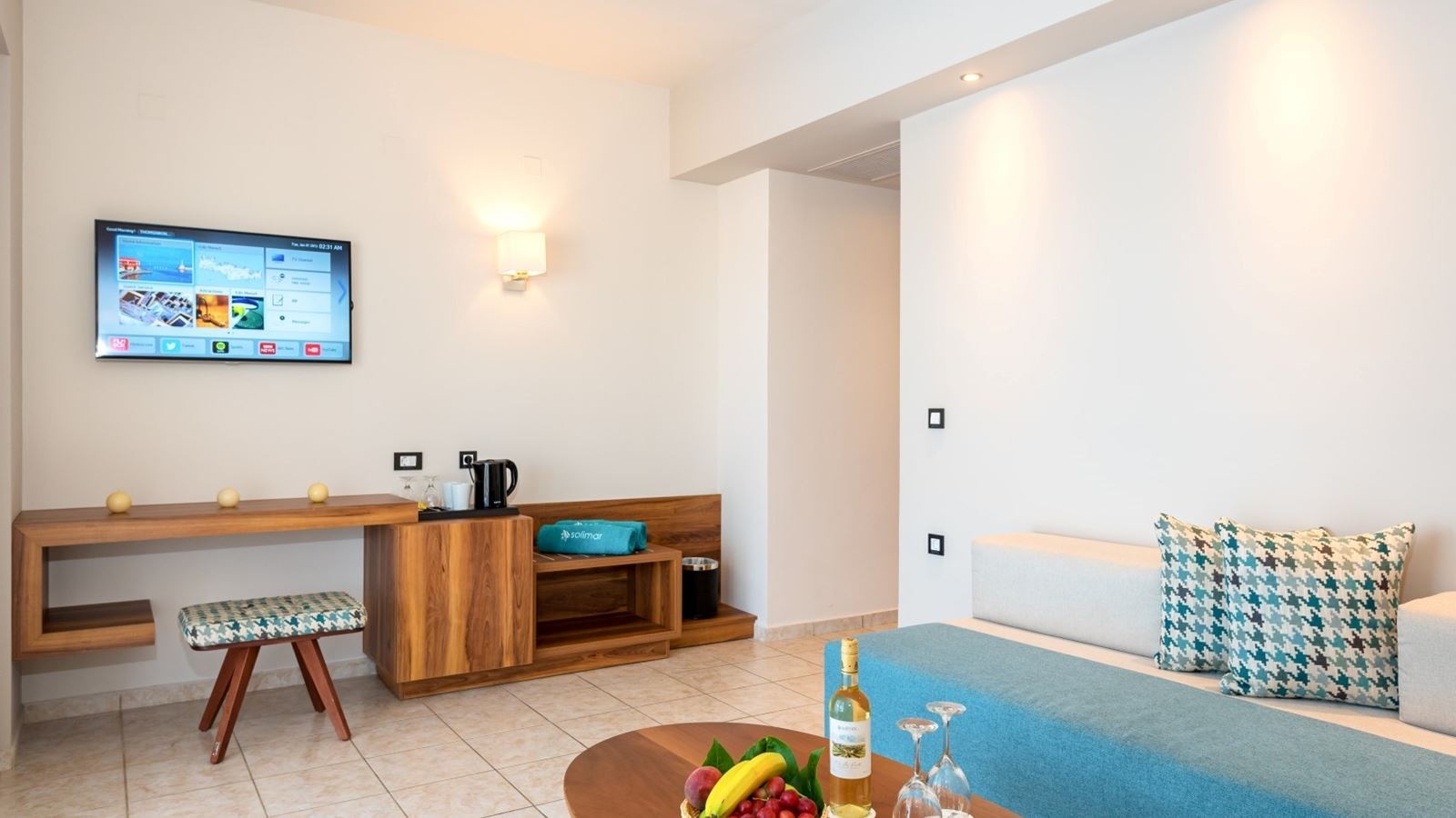 rooms-family-junior-suite-private-pool