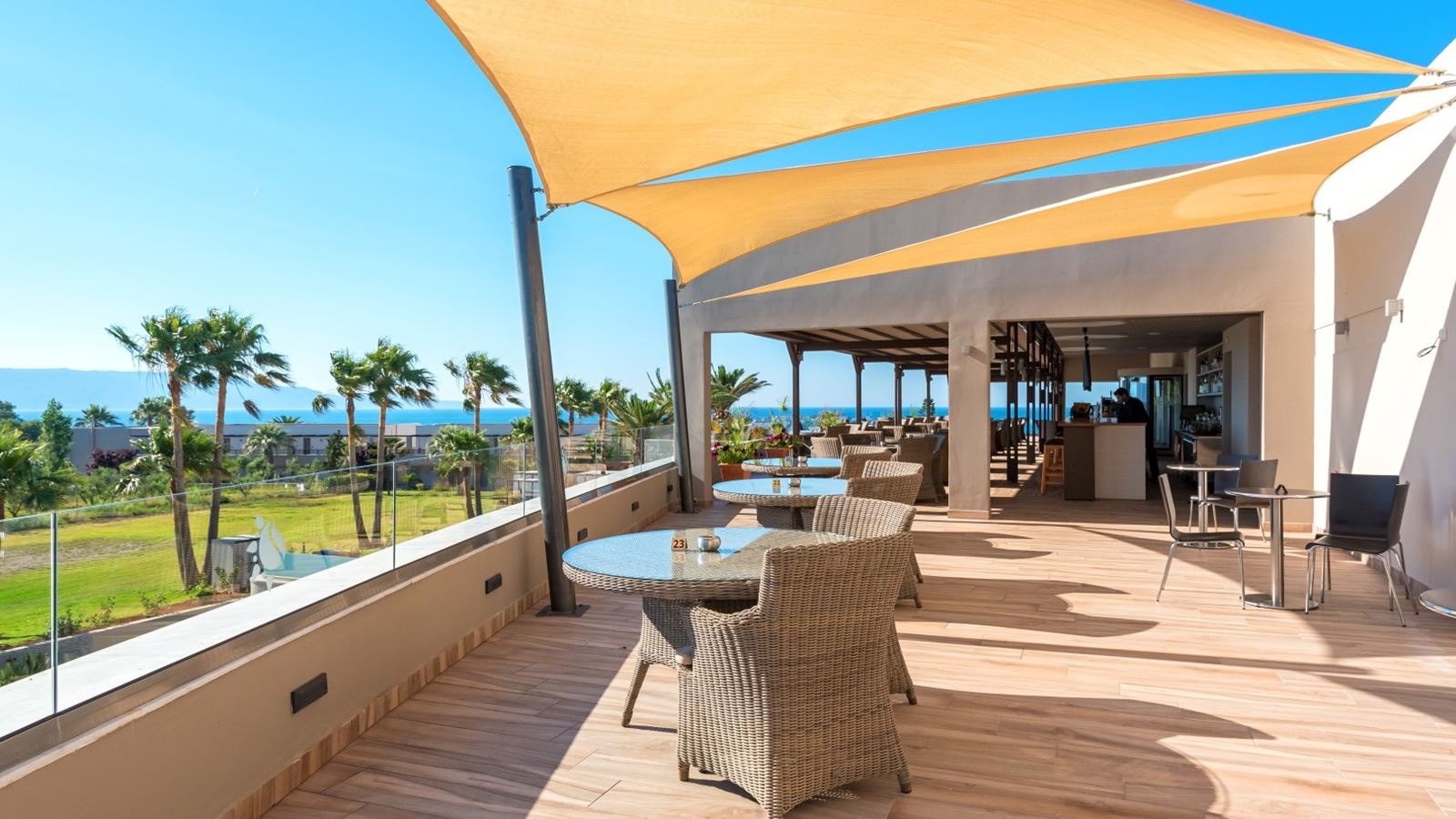 bars-roof-garden-bar