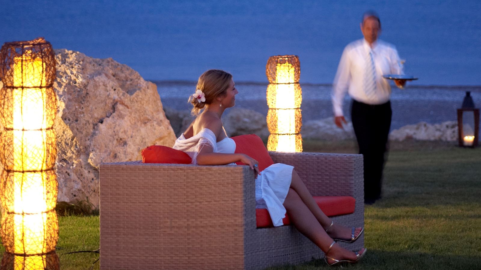 restaurants-poseidon-beach-bar