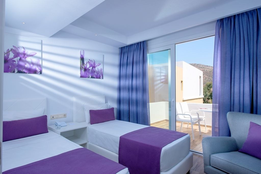 rooms-room-superior-family