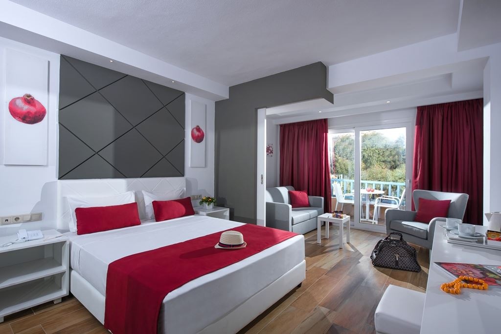 rooms-room-superior-family