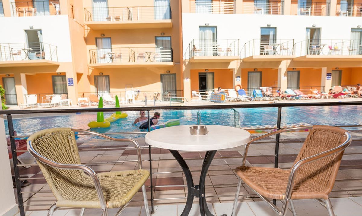 rooms-one-bedroom-apartment