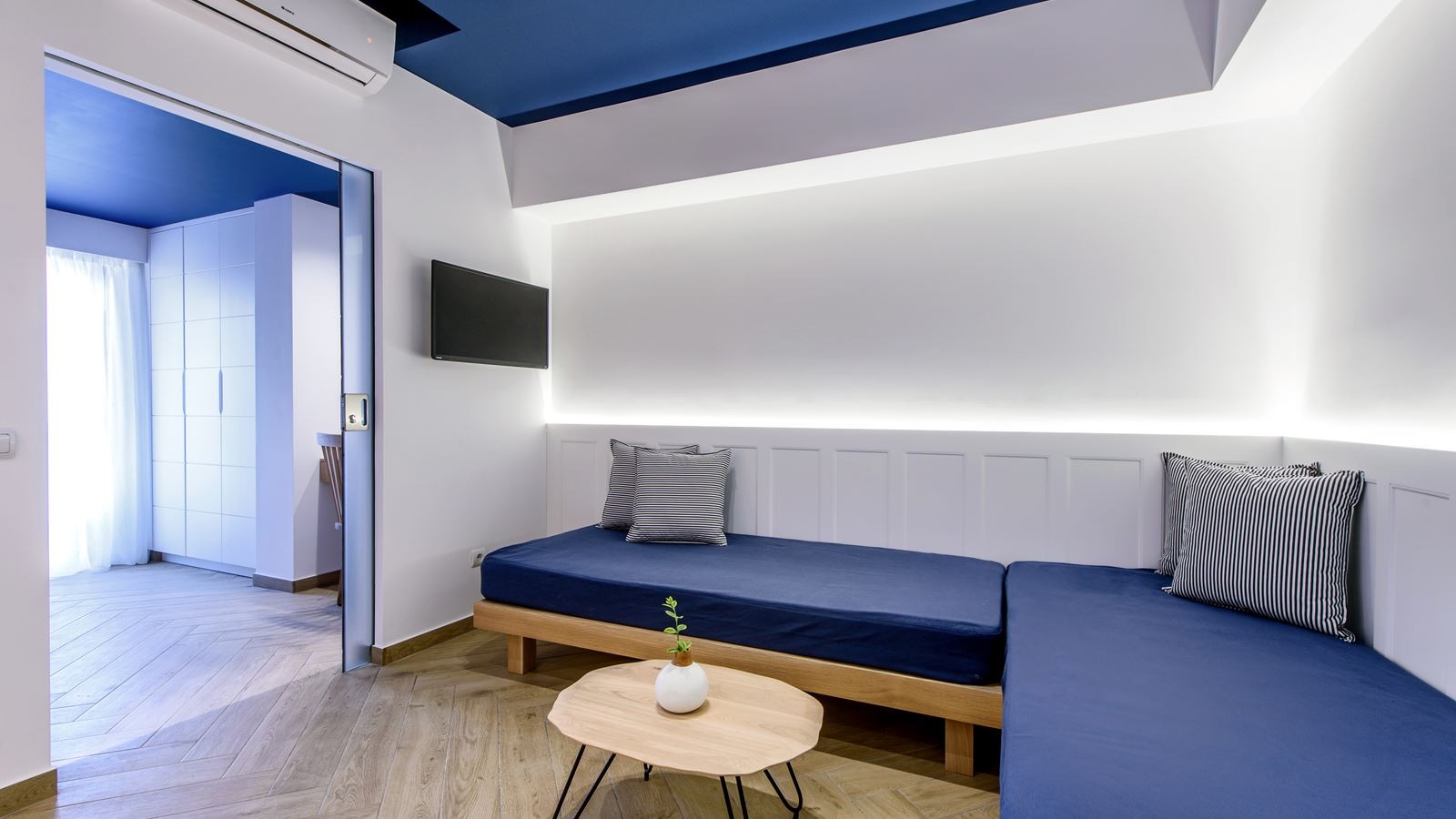 rooms-superior-family-pool-or-sea-view