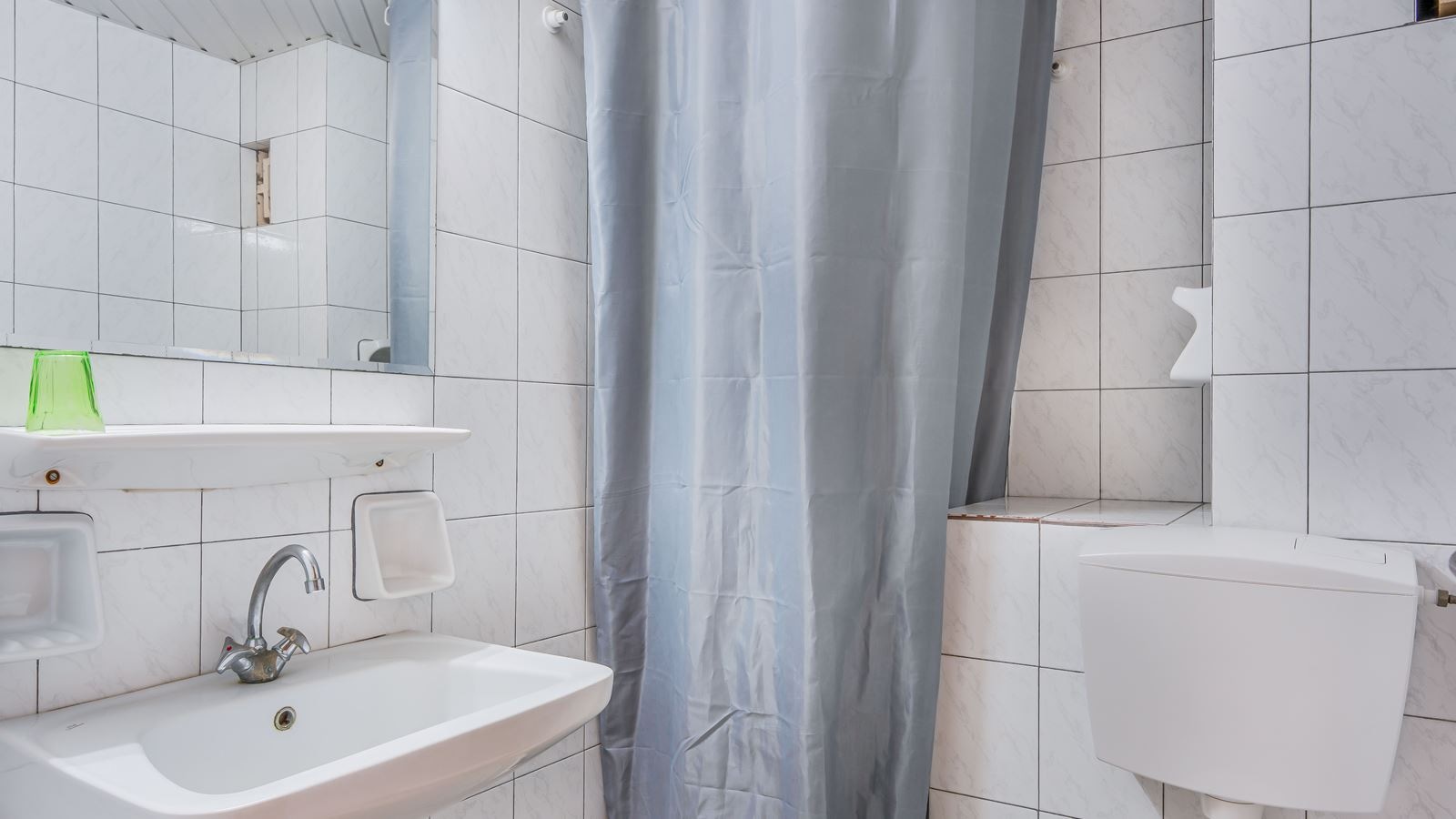 rooms-standard-triple-balcony-or-terrace