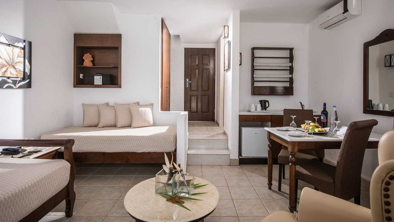 rooms-maisonette-privatepool