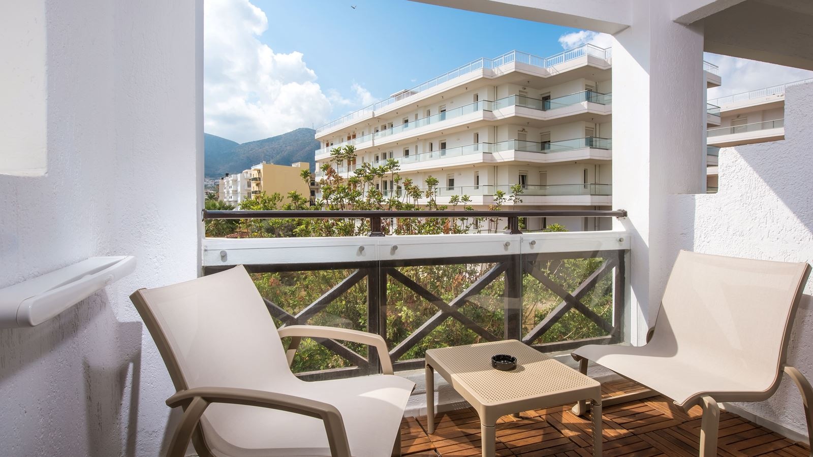 rooms-double-standard