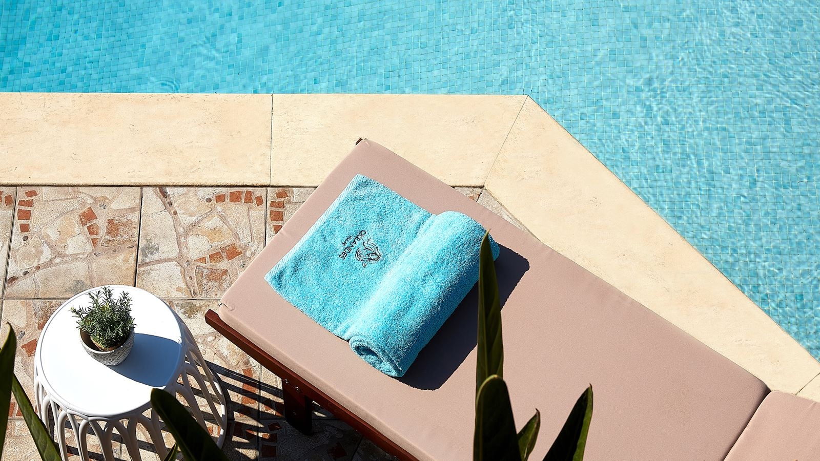 rooms-okeanides-luxury-villas