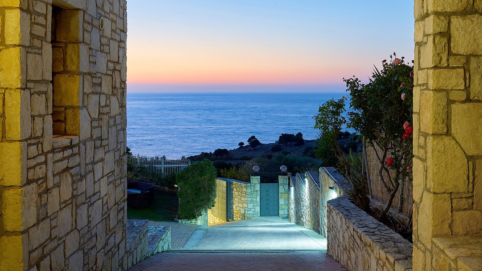 rooms-okeanides-luxury-villas