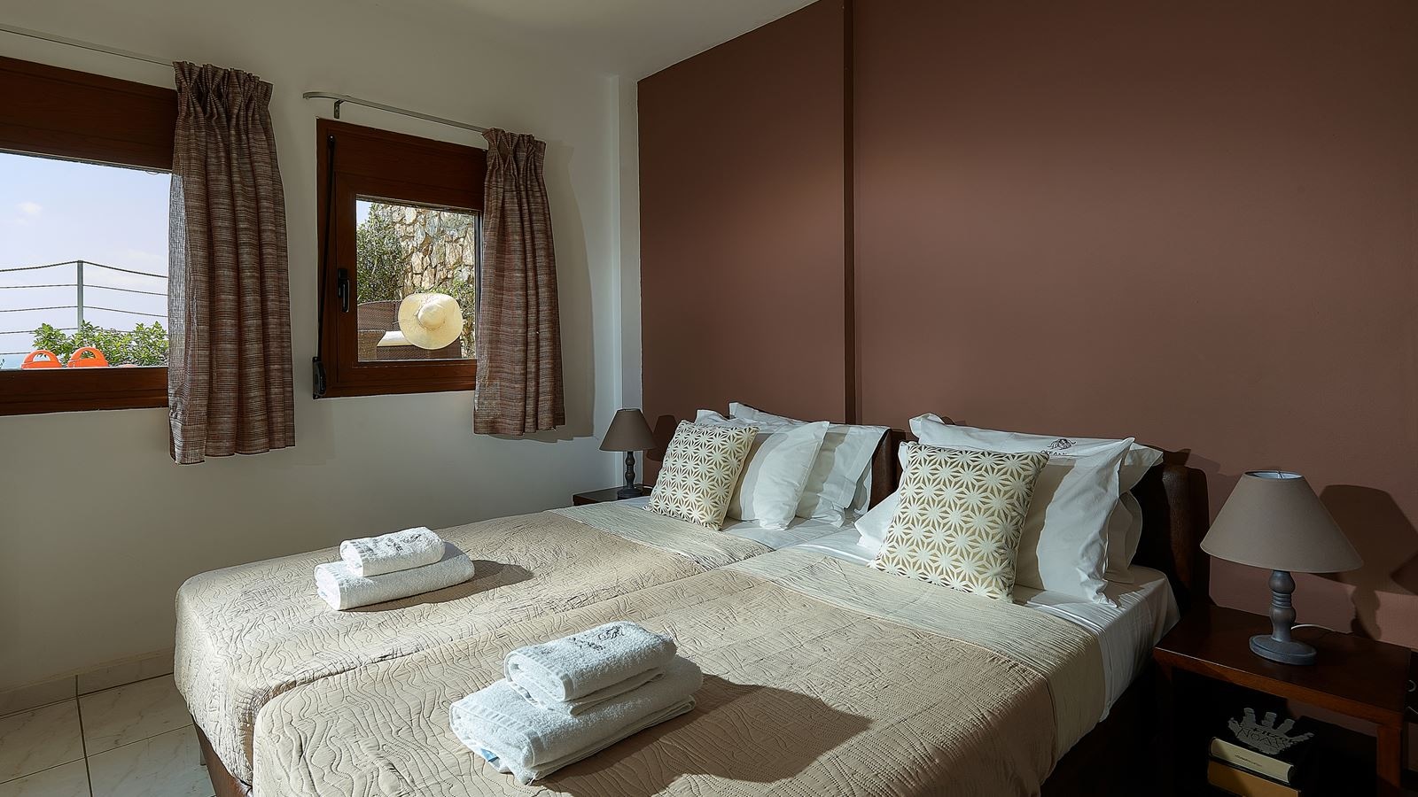 rooms-okeanides-luxury-villas