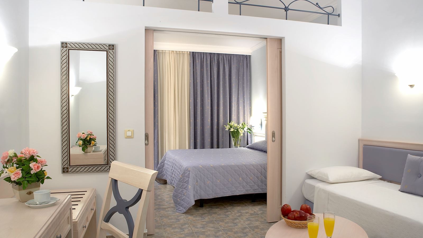 rooms-family-beach-front