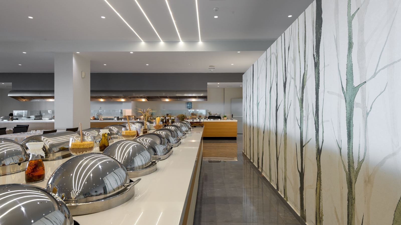 restaurants-restaurant