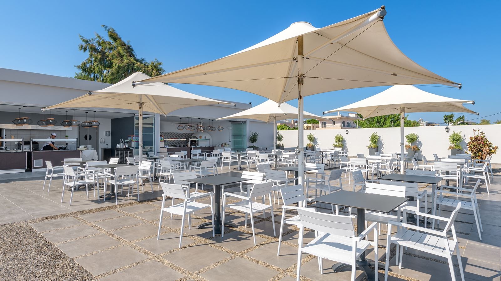 restaurants-restaurant