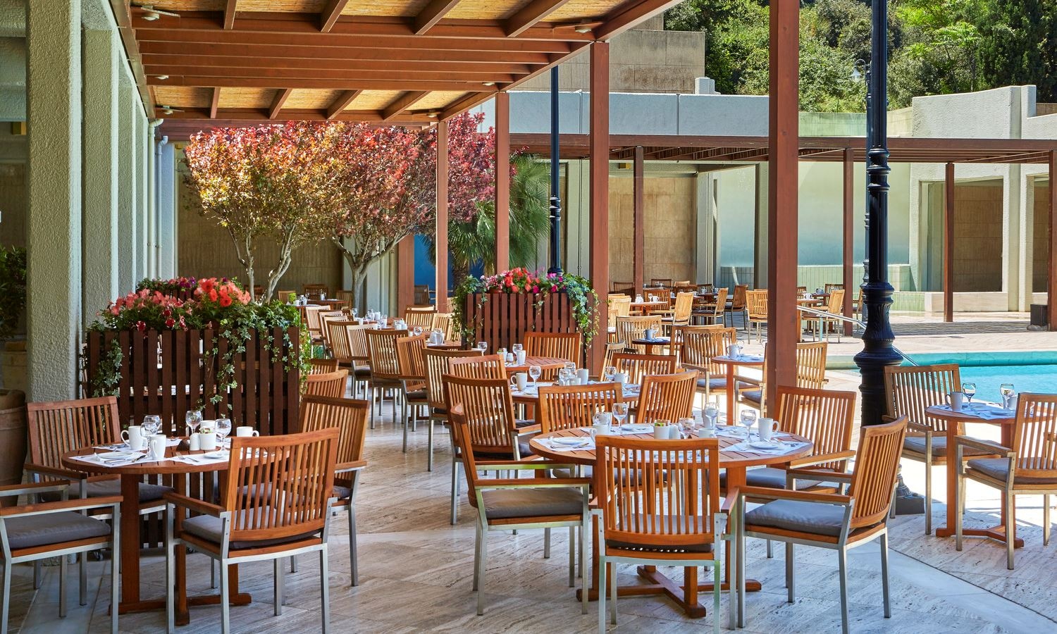 restaurants-castellania-main-restaurant